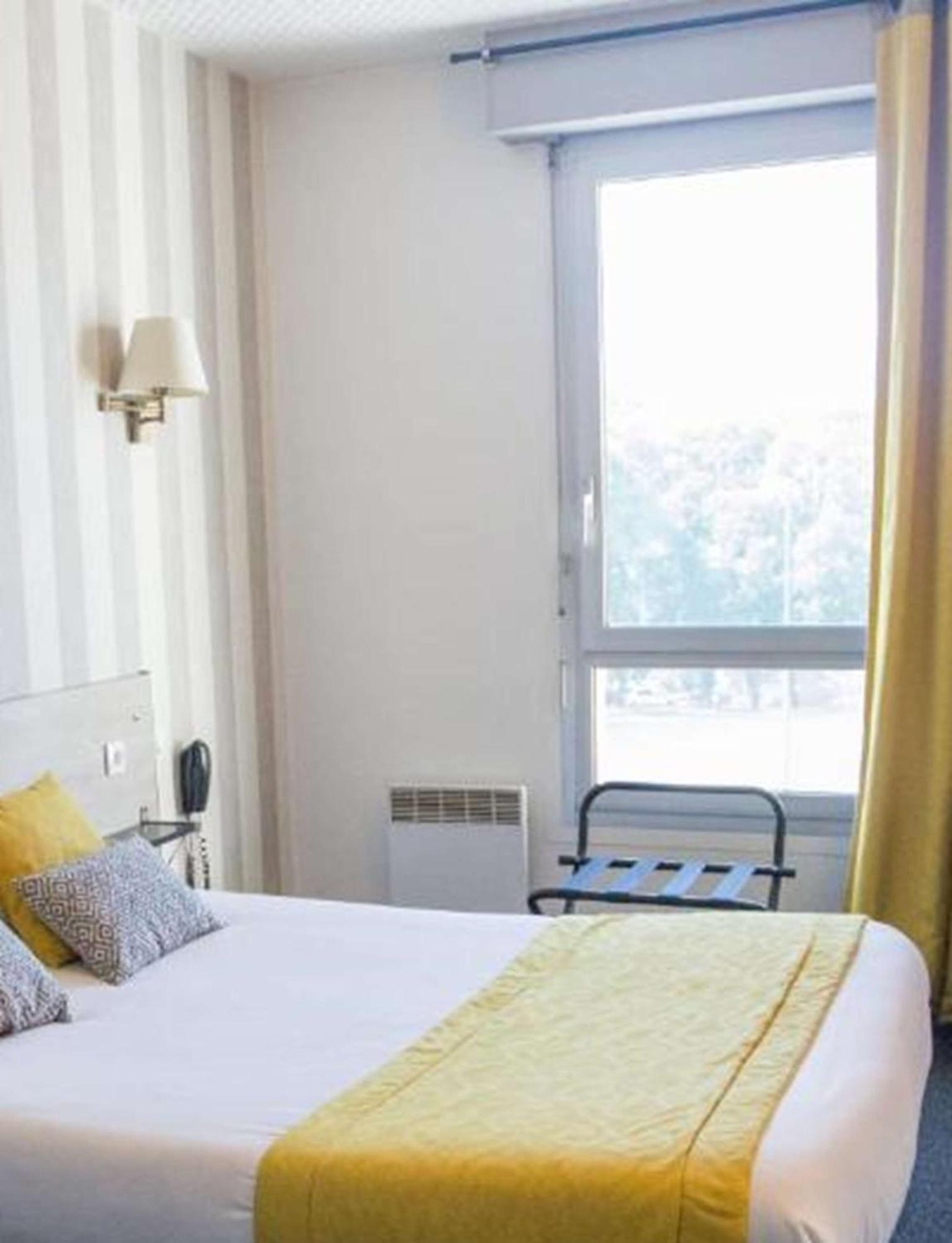 Sure Hotel By Best Western Angulema Exterior foto
