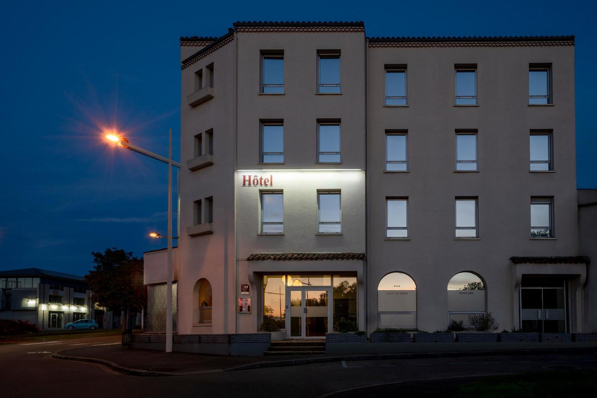 Sure Hotel By Best Western Angulema Exterior foto