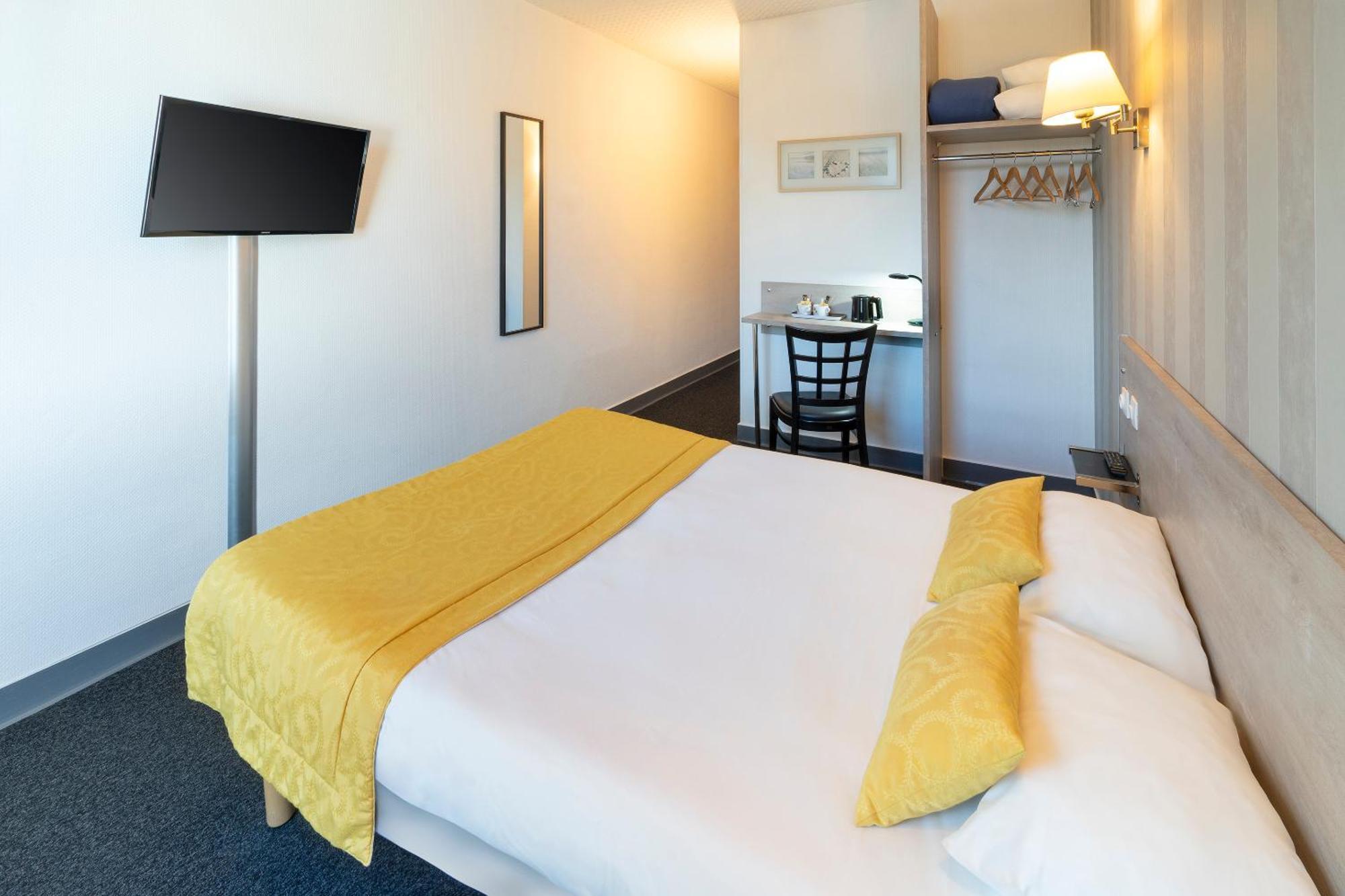 Sure Hotel By Best Western Angulema Exterior foto